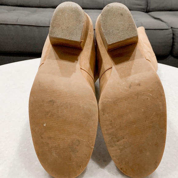Tan Suede Aldo Boots - Picture 4 of 5